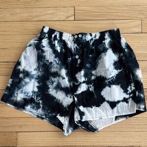 White and Blue Toe-dye Boxers with Elastic Waistband and Relaxed Fit